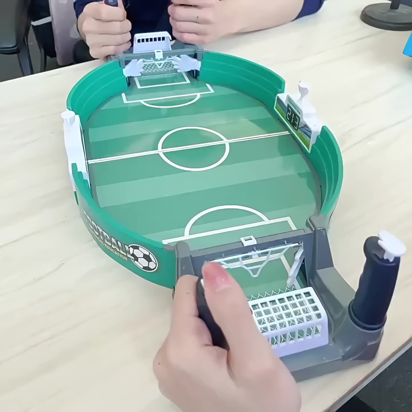 Table football game with 4 balls
